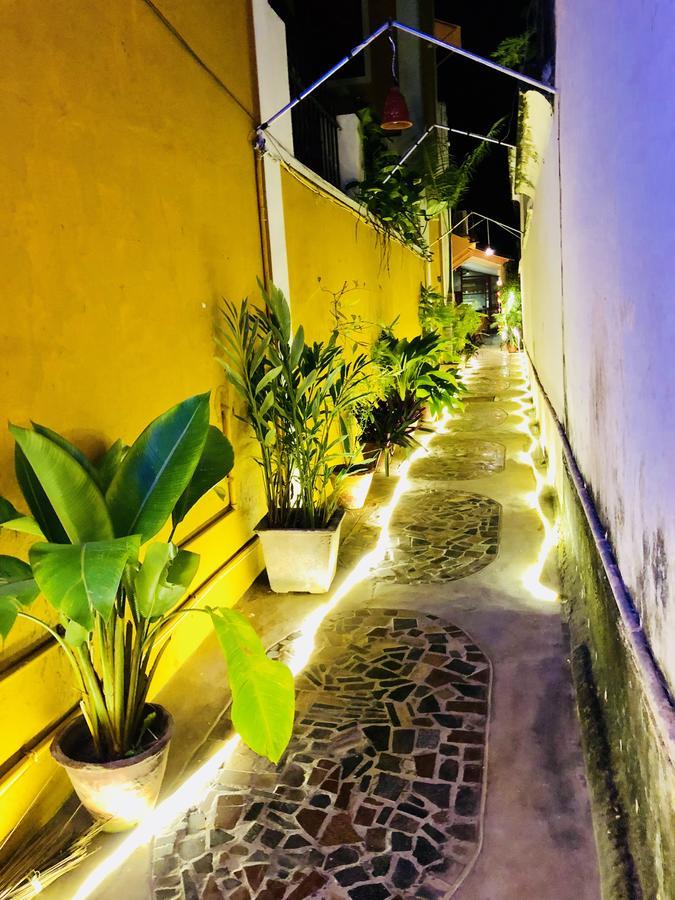 The French Villa Pondicherry Esterno foto