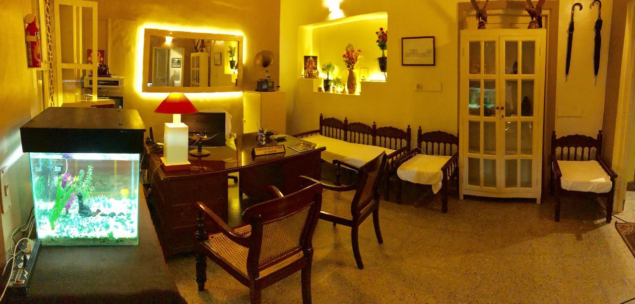 The French Villa Pondicherry Esterno foto